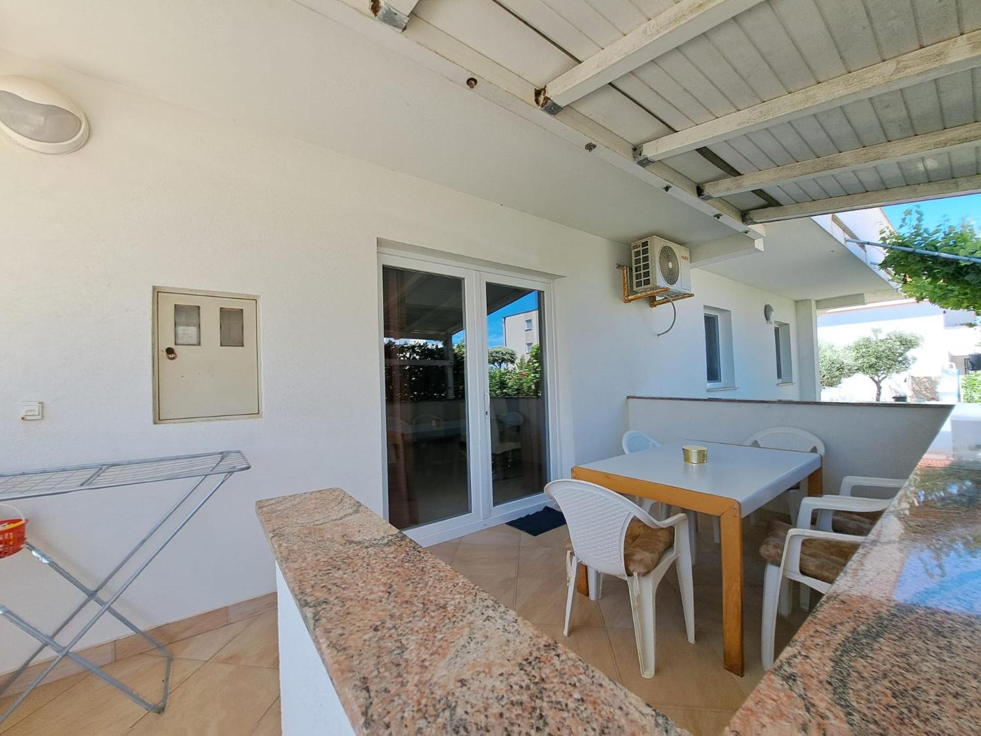 Apartments Maretic Mandre Exterior foto